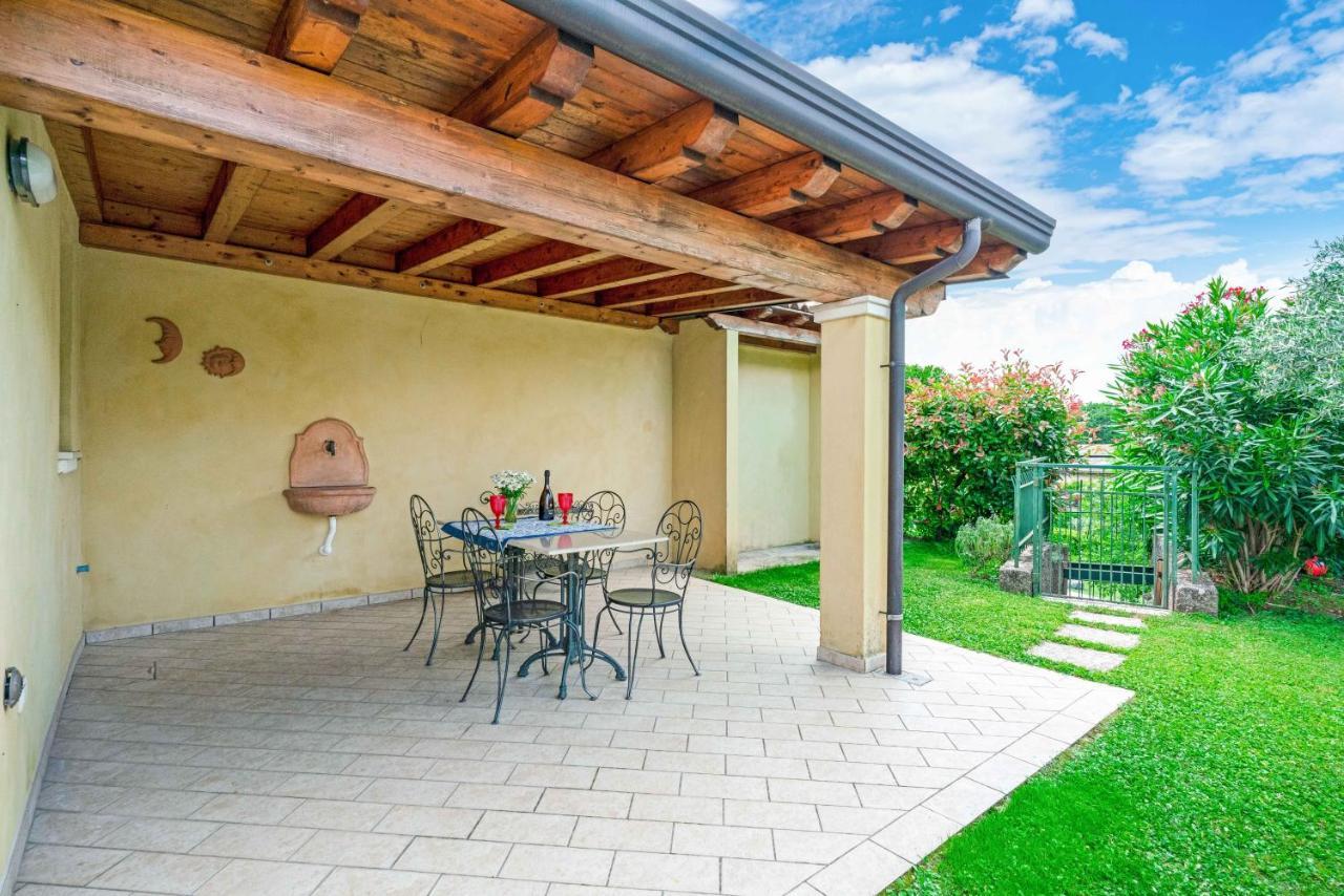 Villa Piscina Panoramica - La Casa Volante Soiano Del Lago Exterior foto